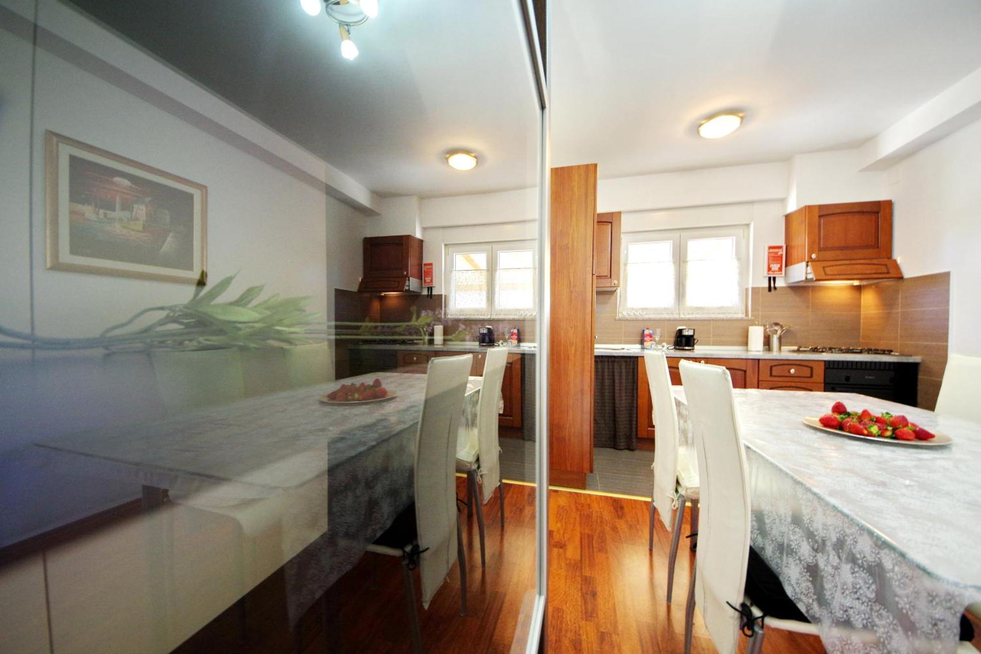 Apartment Korina Zadar Exteriör bild